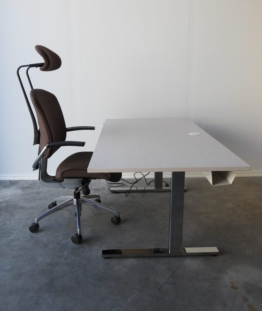 Kontorsstol Savo Maxikon & Skrivbord Ask 160x80