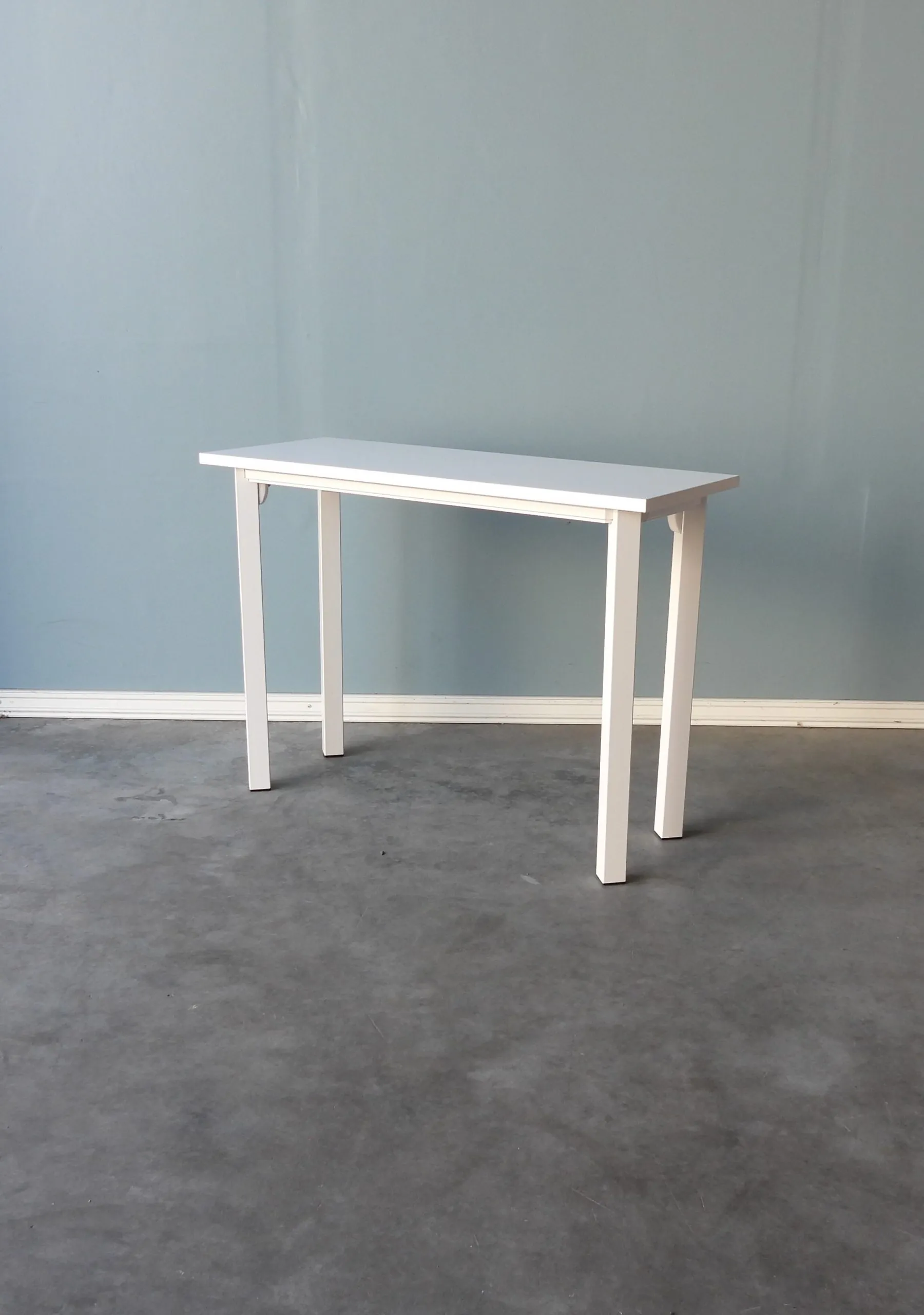Sidobord Kinnarps Vitt 100x40Cm