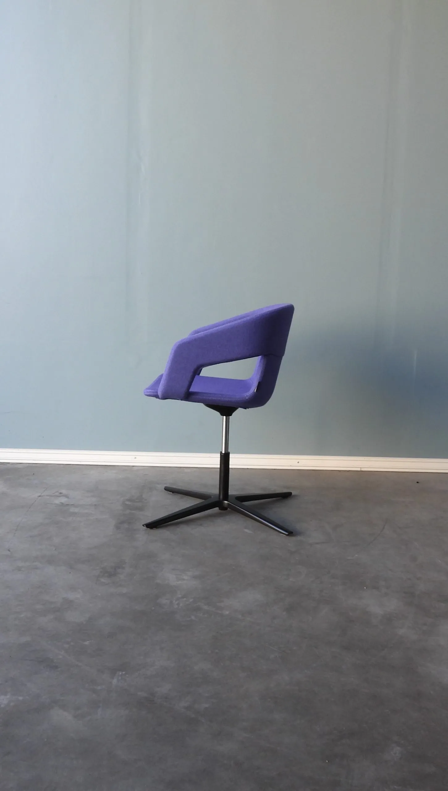 Konferensstol Twist Narbutas