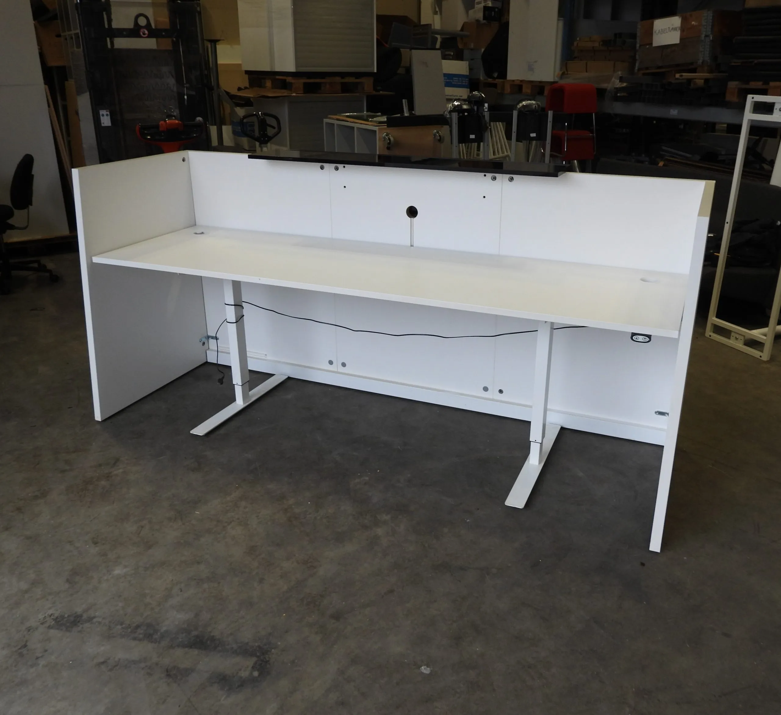 Reception Libra 2600x1225x870 Vit