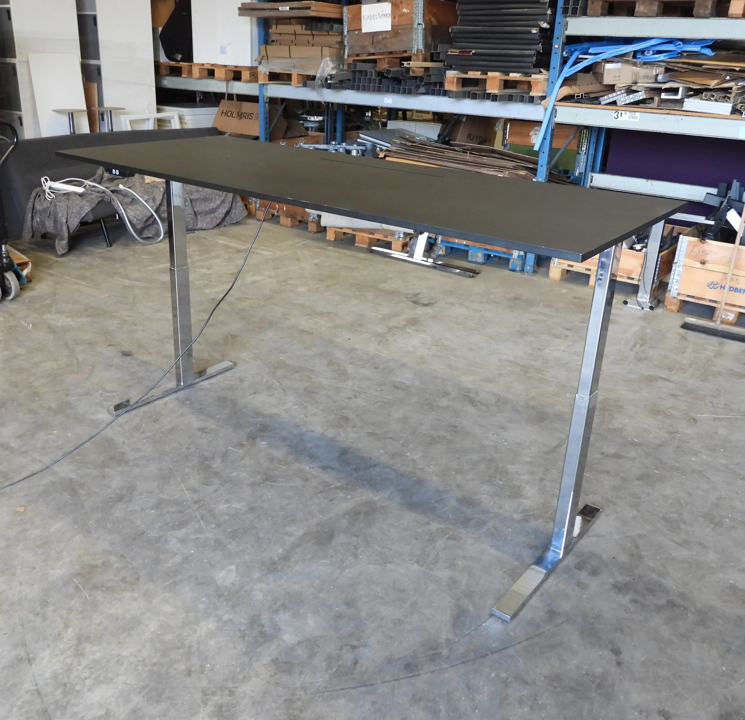 Skrivbord Horreds 220x90 Cm Svart/Krom