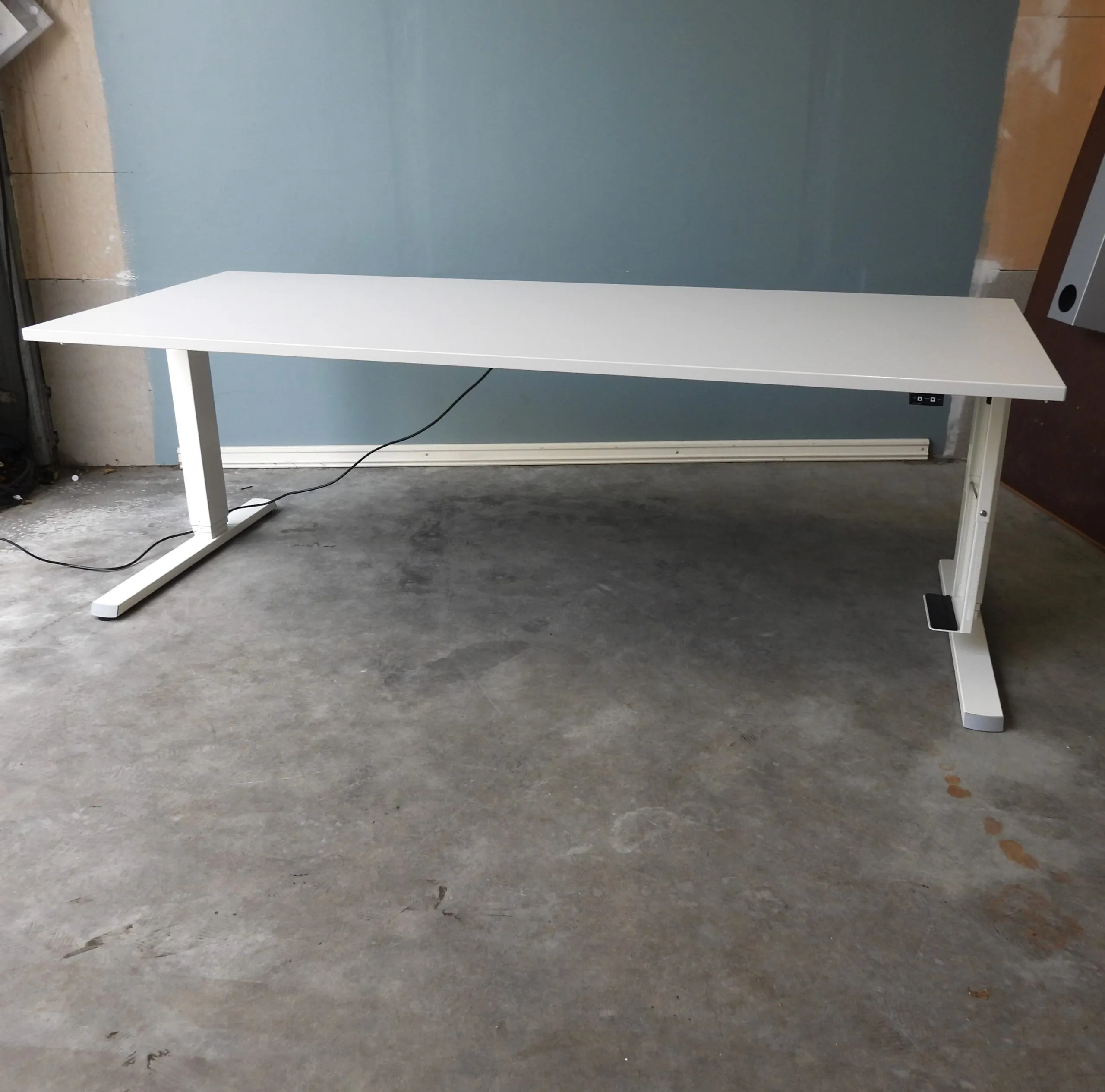 Höj- O Sänk Olika Modeller, 120-200 x 80 Cm