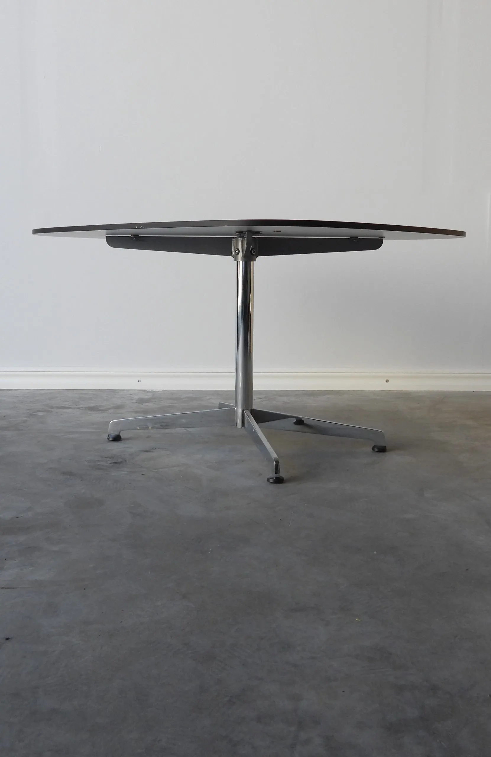 Soffbord Lammhults Cooper 80x70Cm