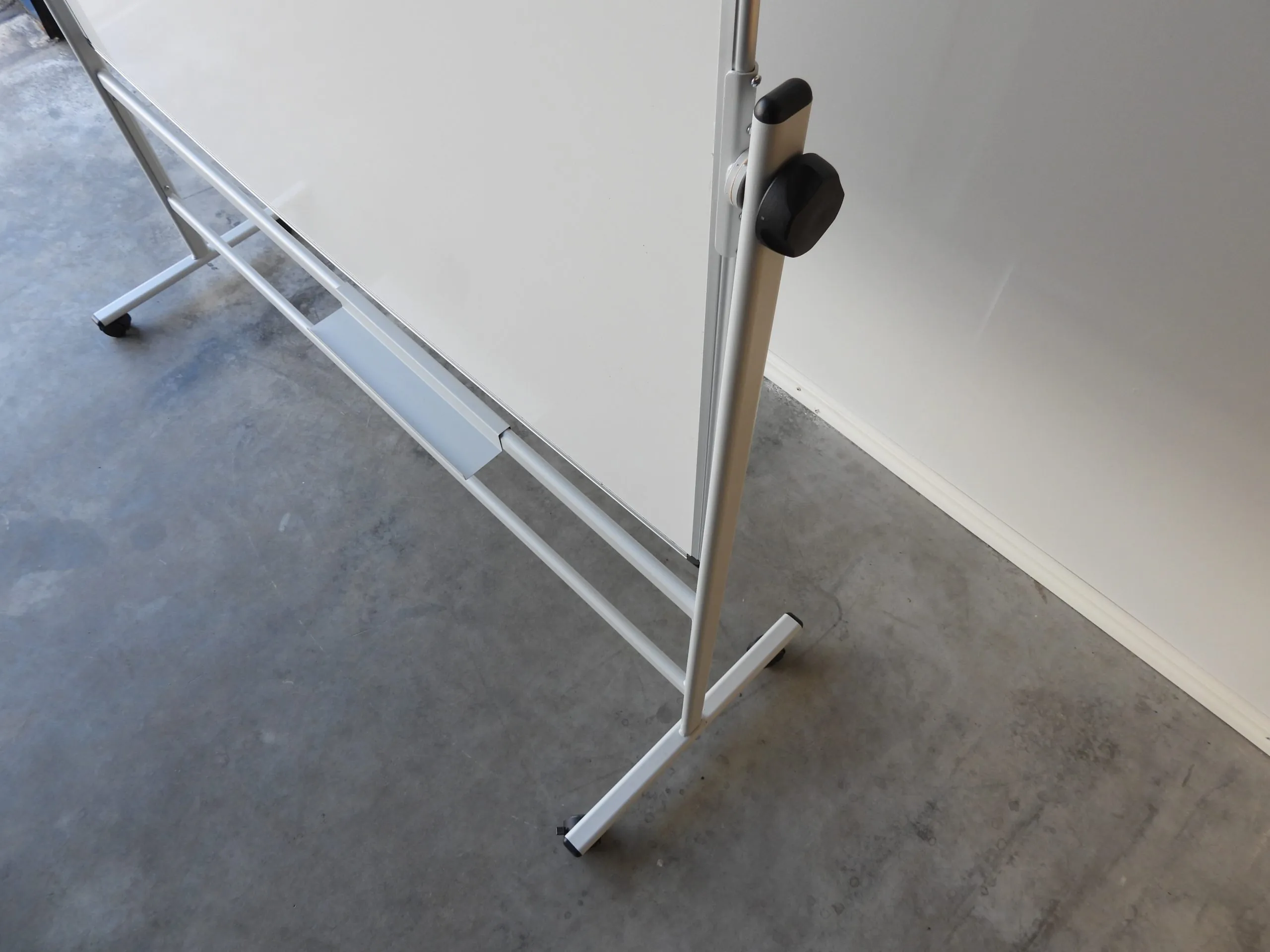 Whiteboard Hjul 165x180 Bi-Office