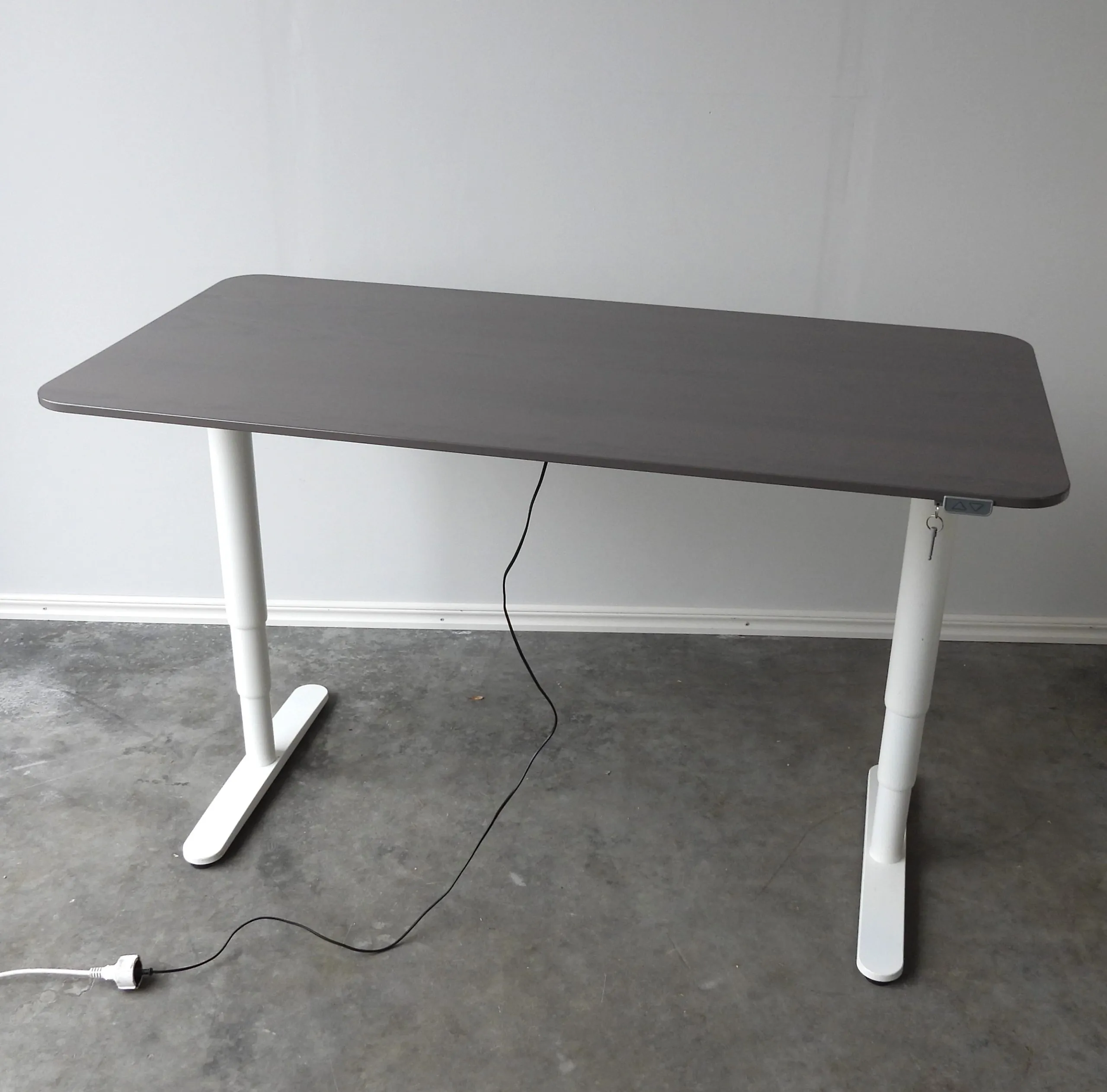 Skrivbord Höj- O Sänk Ikea Bekant 160x80 Brun/Grå/Vit