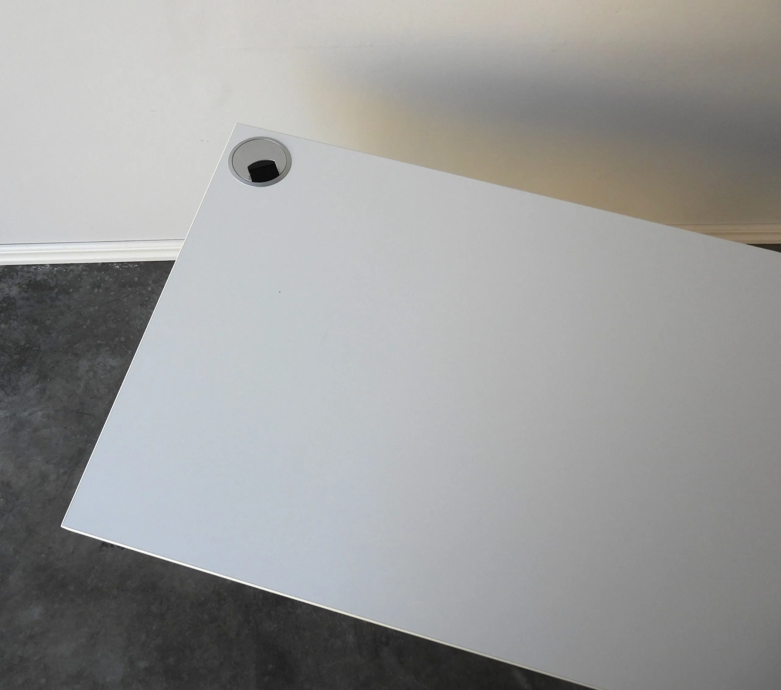 Skrivbord Höj- O Sänk EFG 120x60 Vitt
