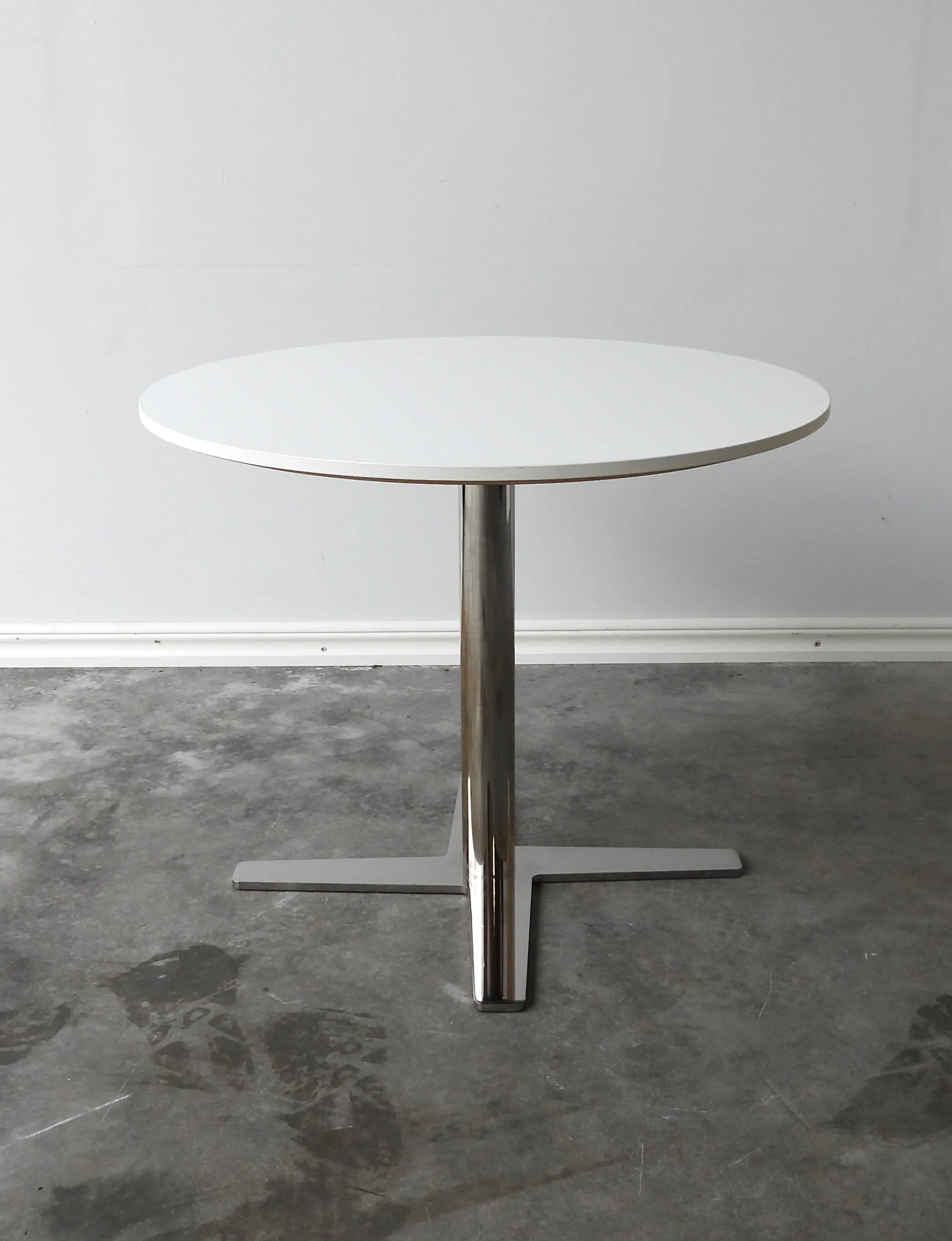Soffbord Balzar Beskow B-54, 70Cm Vitt