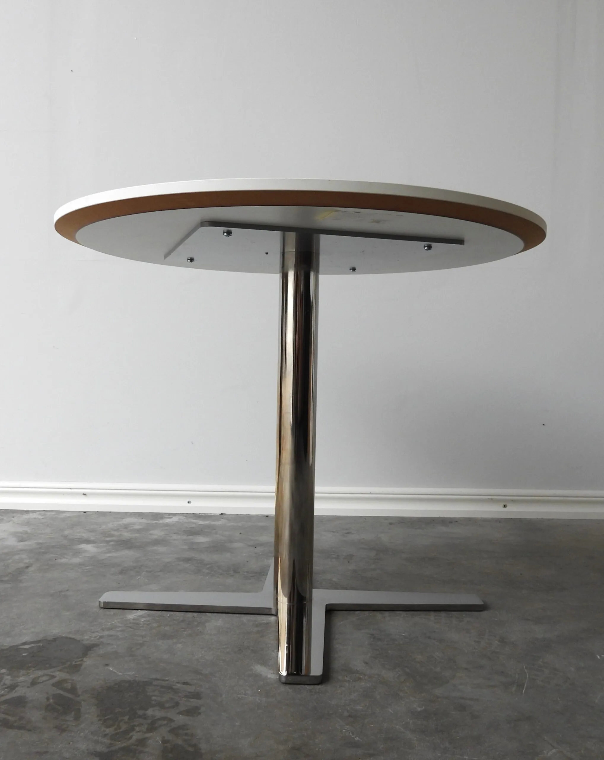 Soffbord Balzar Beskow B-54, 70Cm Vitt