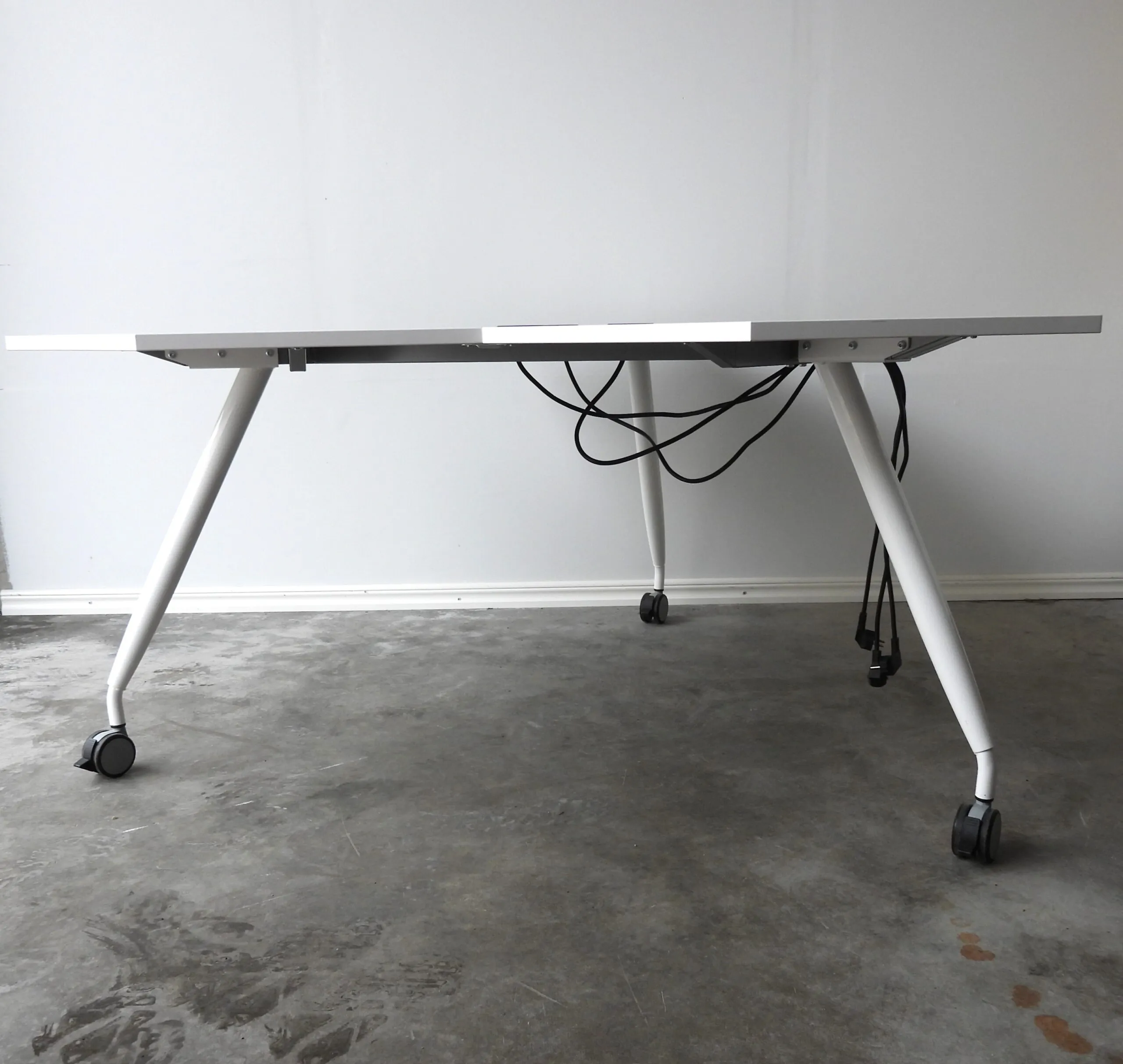 Konferensbord Trixagon Kinnarps Vitt 166x166Cm