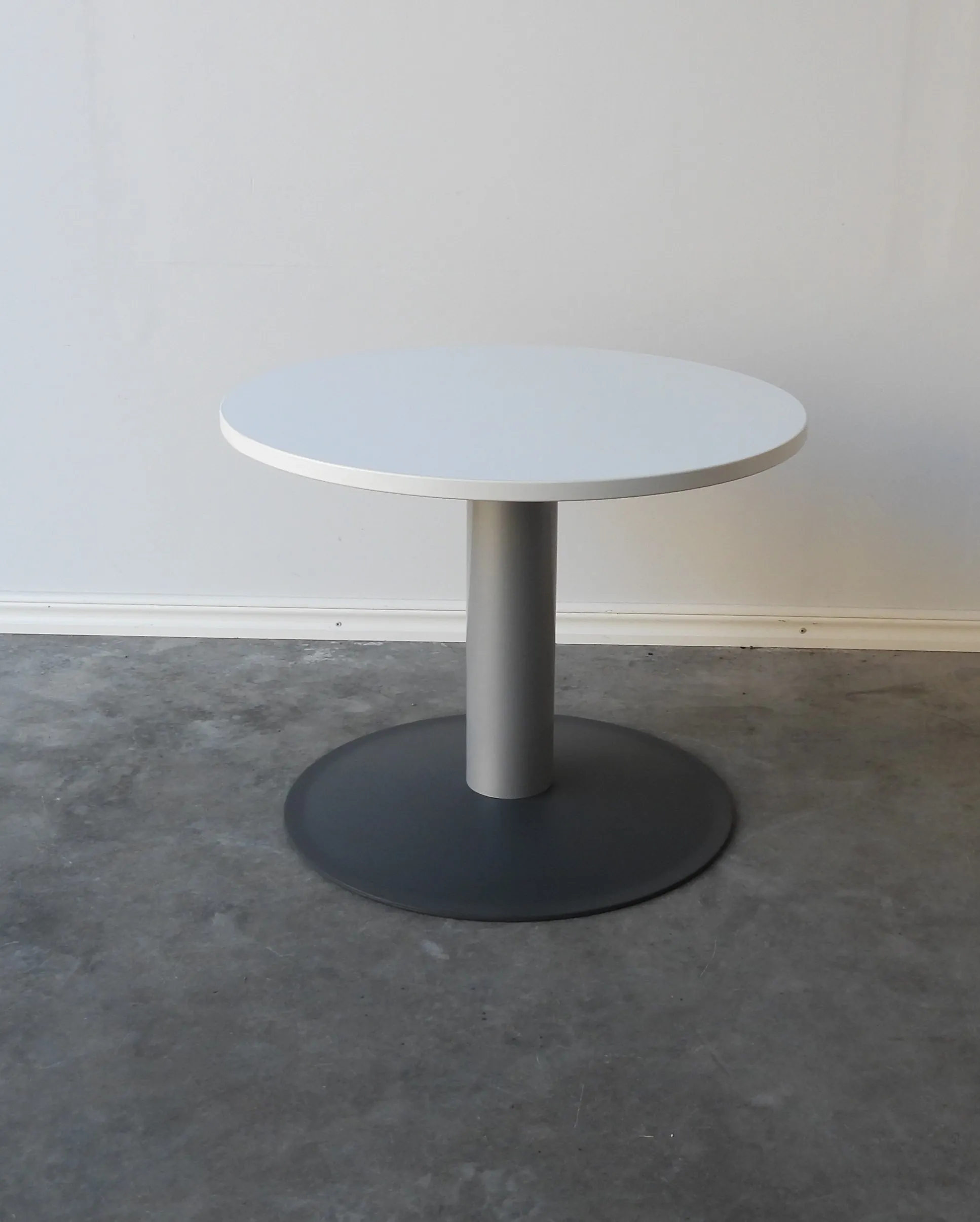 Soffbord Kinnarps 70Cm Vitt/Grått