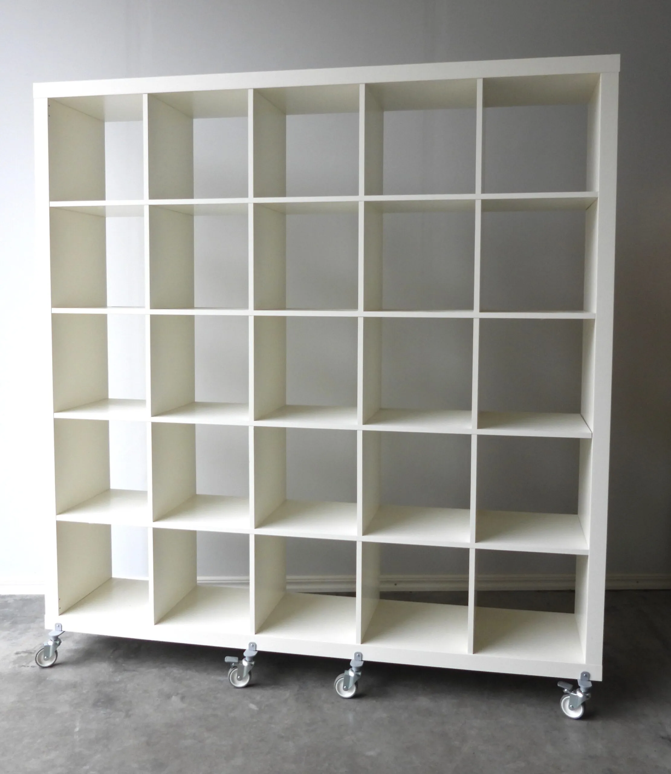 Hylla Ikea Kallax 184x196Cm Vitt Hjul