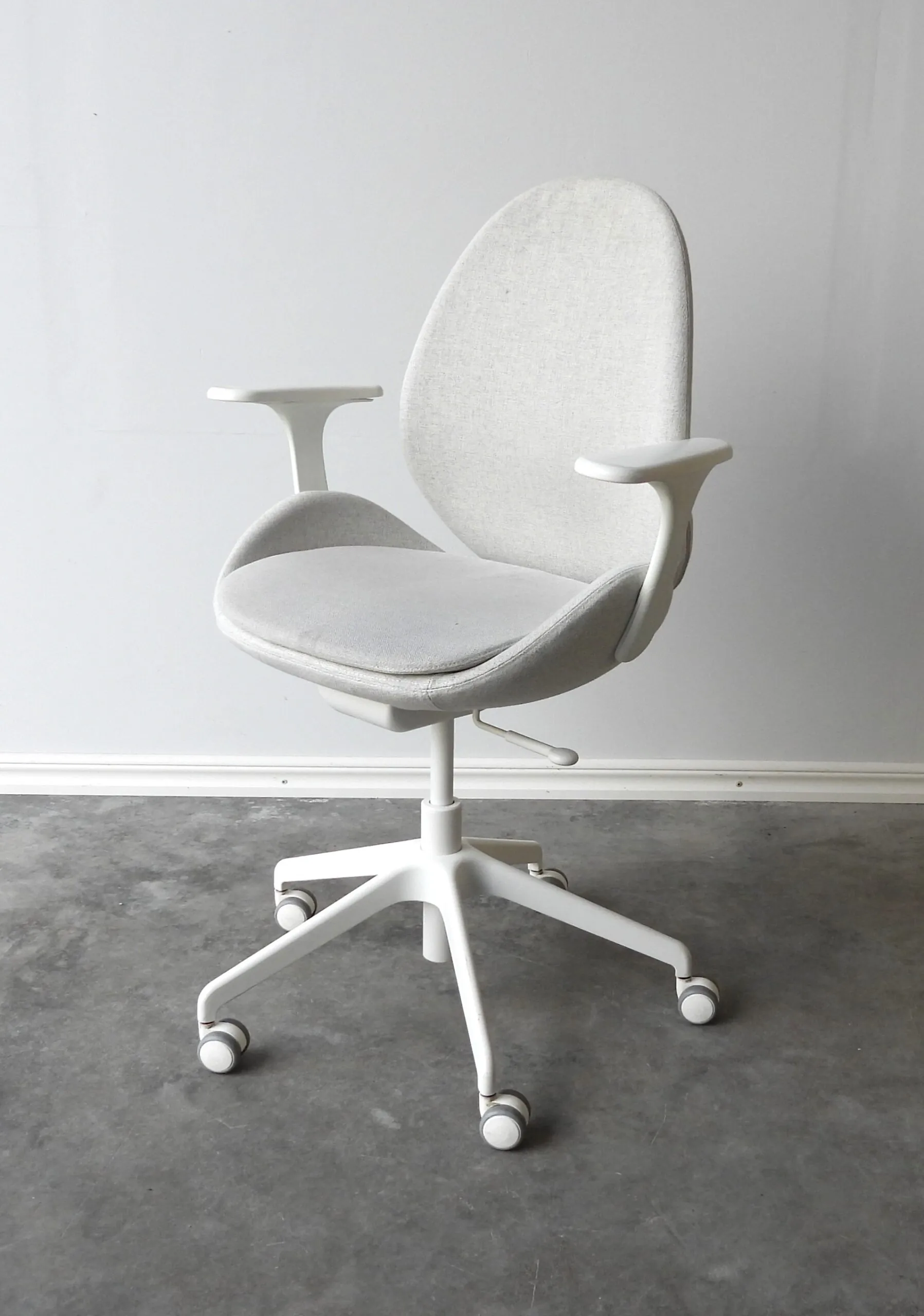 Kontorsstol Ikea Hattefjäll Ljusgrå/Armstöd