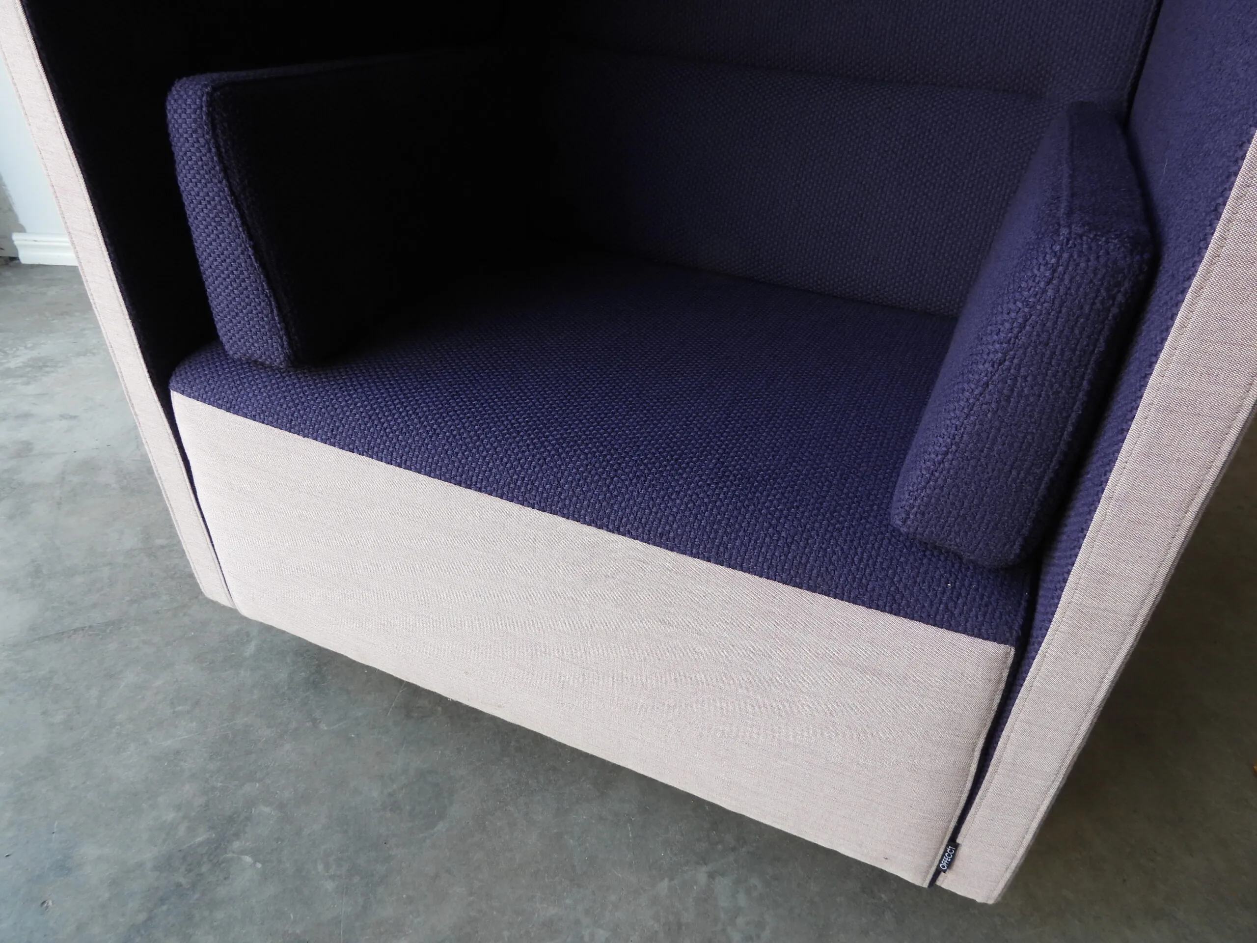 Tyst Fåtölj Float High Large Offecct Lila/Rosa