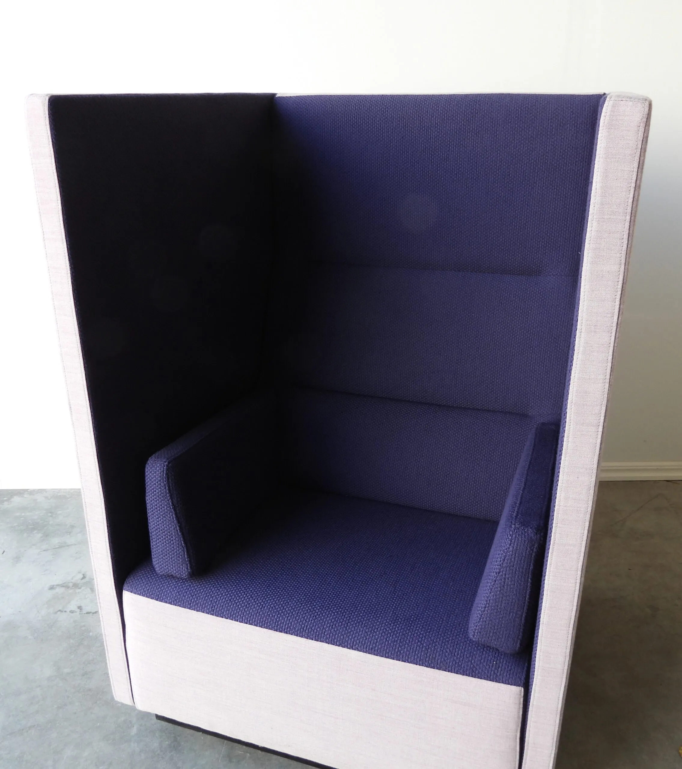 Tyst Fåtölj Float High Large Offecct Lila/Rosa