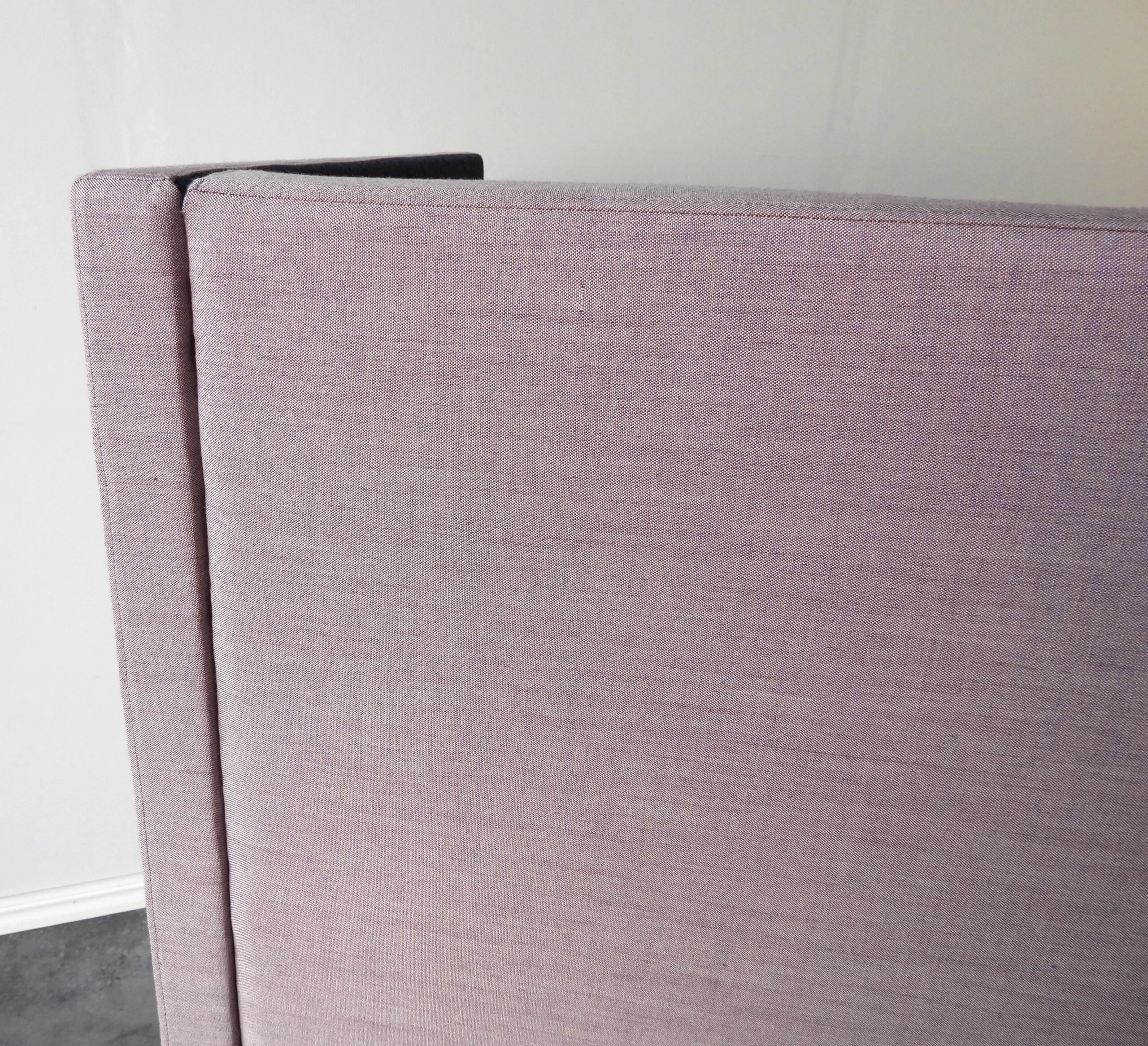 Tyst Fåtölj Float High Large Offecct Lila/Rosa