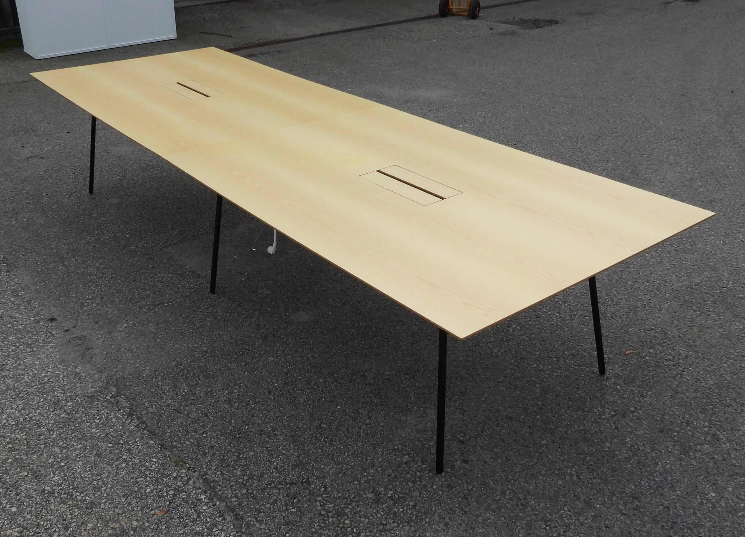 Konferensbord Paper David Design Ask 360x120Cm