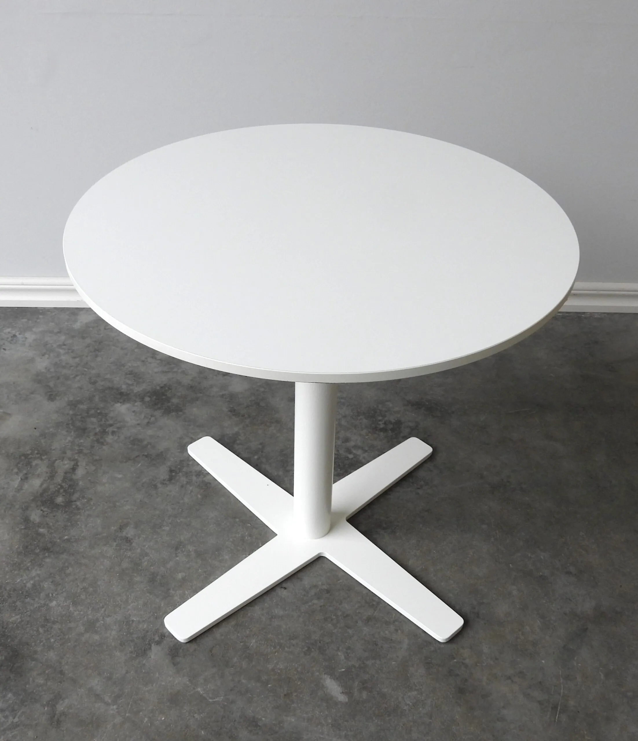 Soffbord Balzar Beskow B-54, 62Cm Vitt/Vitt
