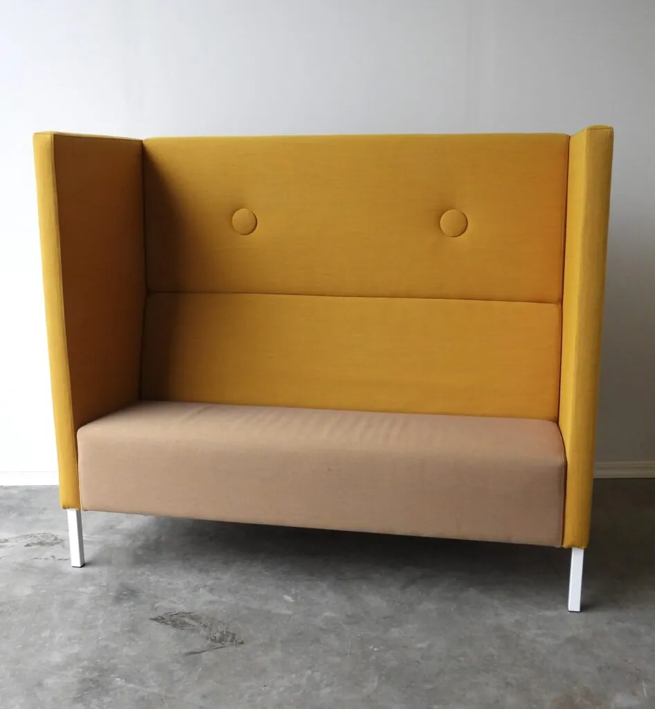 Tyst Soffa Mitab Mute Gul
