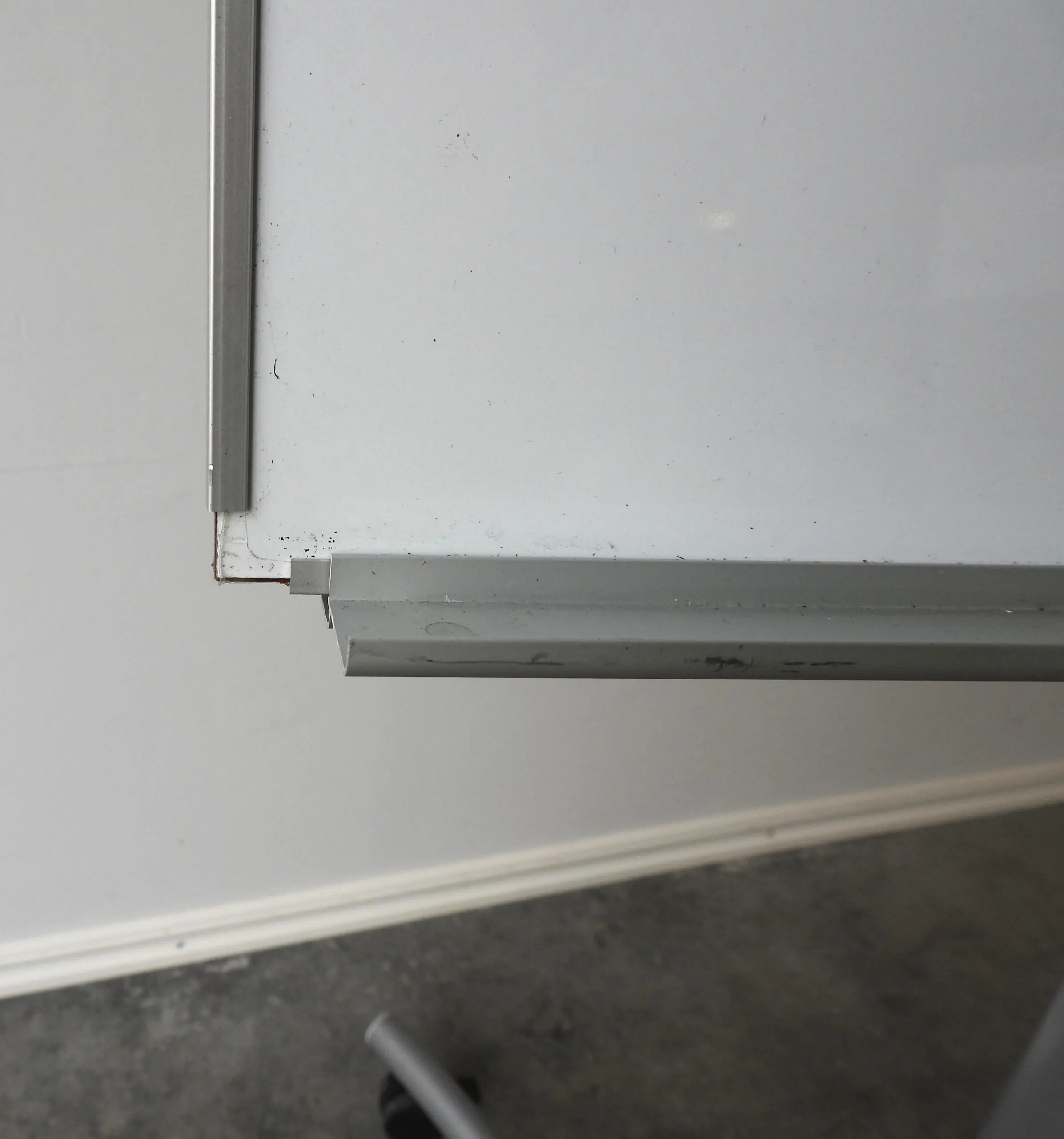 Whiteboard Med Blädderblock 190x70Cm
