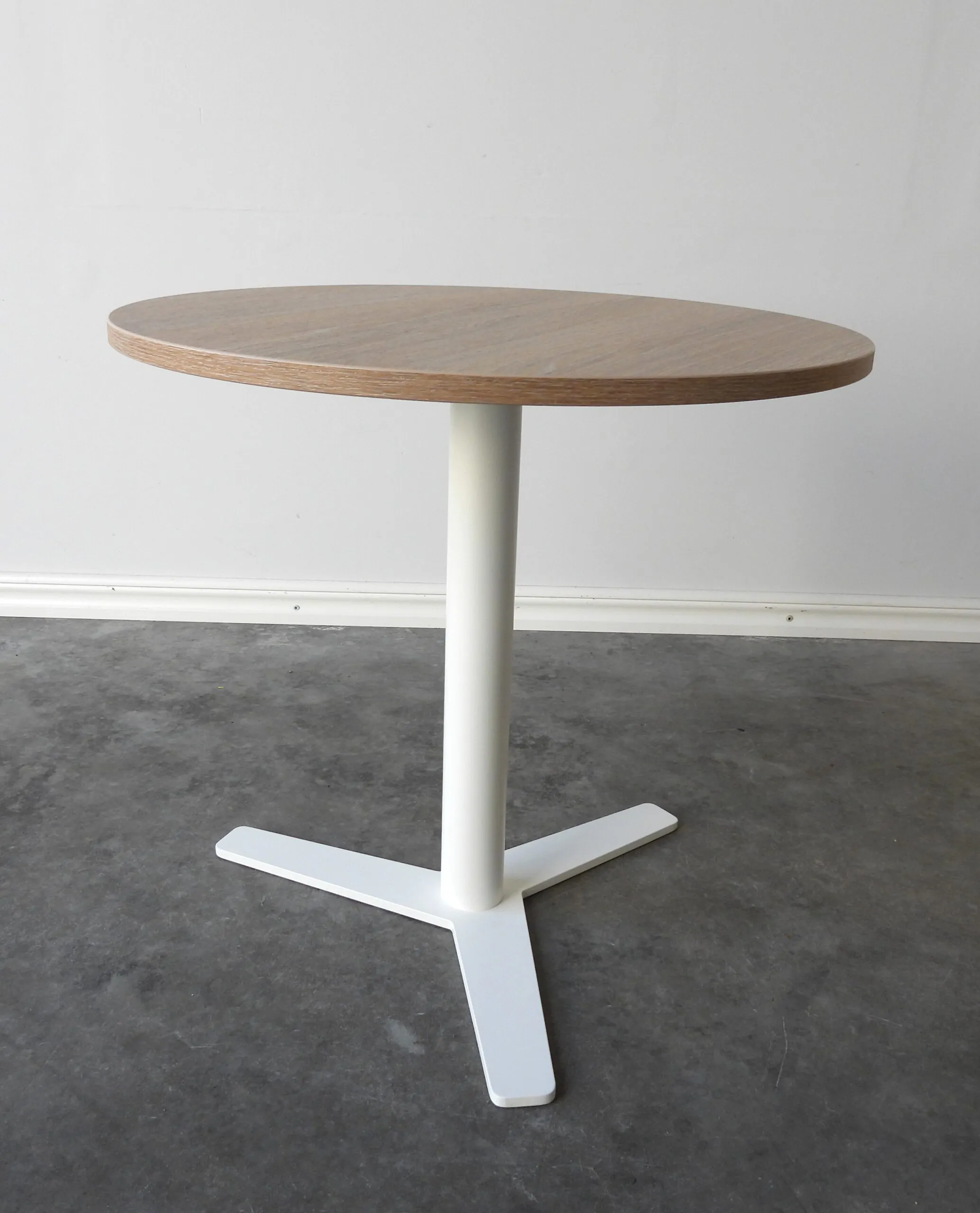 Soffbord Balzar Beskow B-53 Ek 60Cm
